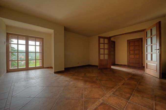 Dřevěná okna a dveře